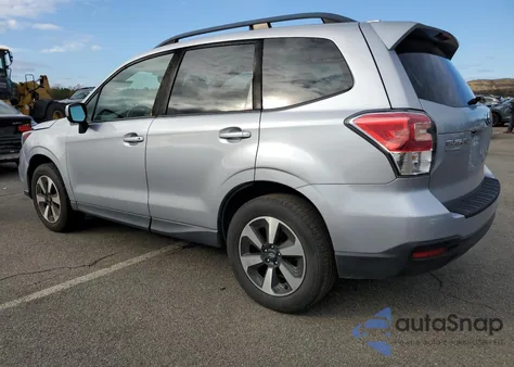 2017 Subaru Forester 2.5I Premium из США, поврежденный, VIN JF2SJAEC0HH483132